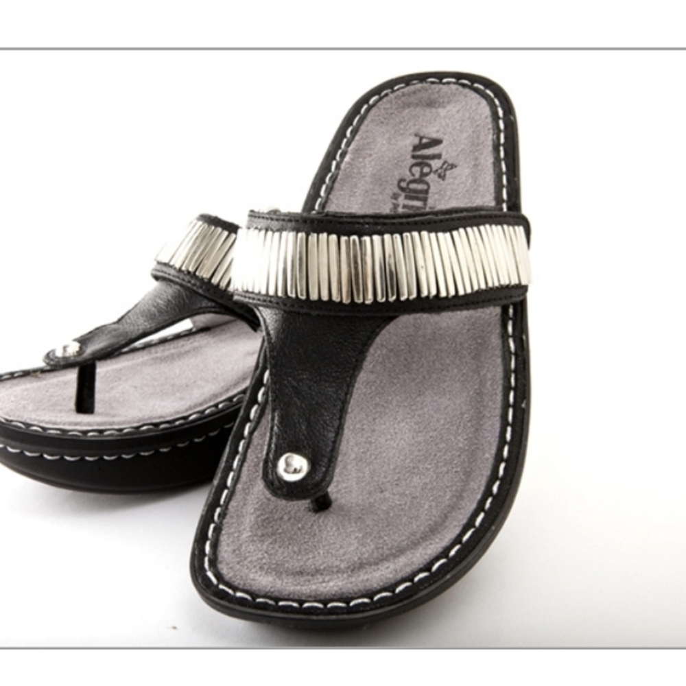 Alegria carina hip black sandals